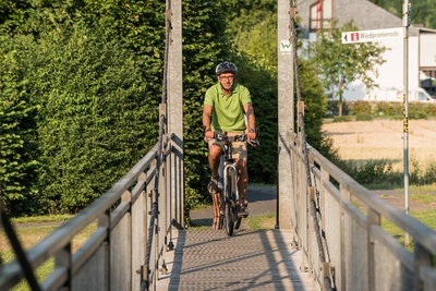 Dateiname=Wiedradweg_Bruecke_ueber_die_Wied_8.jpg
Dateigröße=1520KB
Abmessungen: 3000x2003
hinzugefügt am: 25. Januar 2018 Wiedradweg_Bruecke_ueber_die_Wied_8.jpg