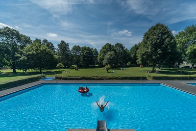 Dateiname=Freibad_im_Wiedtalbad_14.jpg
Dateigröße=1562KB
Abmessungen: 3000x2003
hinzugefügt am: 25. Januar 2018 Freibad_im_Wiedtalbad_14.jpg