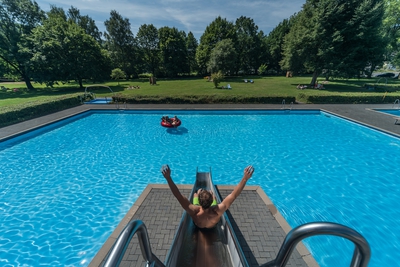 Freibad_im_Wiedtalbad_15.jpg