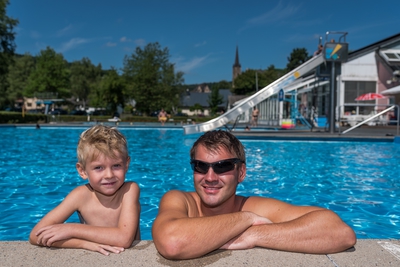 Dateiname=Freibad_im_Wiedtalbad_19.jpg
Dateigröße=1012KB
Abmessungen: 3000x2003
hinzugefügt am: 25. Januar 2018 Freibad_im_Wiedtalbad_19.jpg