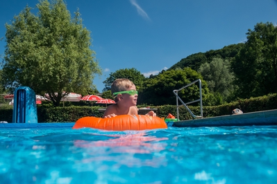 Dateiname=Freibad_im_Wiedtalbad_21.jpg
Dateigröße=1502KB
Abmessungen: 3000x2000
hinzugefügt am: 25. Januar 2018 Freibad_im_Wiedtalbad_21.jpg