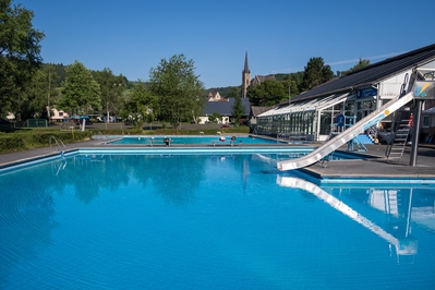 Dateiname=Freibad_im_Wiedtalbad_3.jpg
Dateigröße=1510KB
Abmessungen: 3000x2000
hinzugefügt am: 25. Januar 2018 Freibad_im_Wiedtalbad_3.jpg