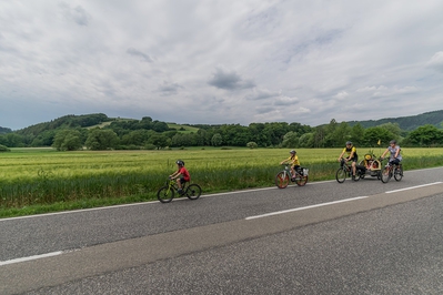 Dateiname=Autofreier_Radwandertag_WIEDer_ins_TAL_282729.jpg
Dateigröße=349KB
Abmessungen: 1500x1000
hinzugefügt am: 04. Juni 2018 Autofreier_Radwandertag_WIEDer_ins_TAL_282729.jpg