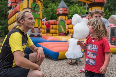Dateiname=Autofreier_Radwandertag_WIEDer_ins_TAL_284229.jpg
Dateigröße=278KB
Abmessungen: 1500x1001
hinzugefügt am: 04. Juni 2018 Autofreier_Radwandertag_WIEDer_ins_TAL_284229.jpg