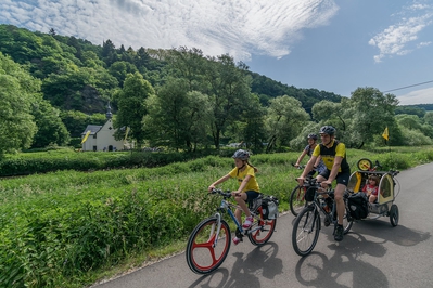 Dateiname=Autofreier_Radwandertag_WIEDer_ins_TAL_28429.jpg
Dateigröße=480KB
Abmessungen: 1500x1000
hinzugefügt am: 04. Juni 2018 Autofreier_Radwandertag_WIEDer_ins_TAL_28429.jpg