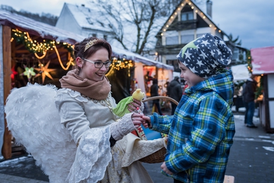 Dateiname=Weihnachtsdorf_Waldbreitbach_14.jpg
Dateigröße=4670KB
Abmessungen: 5824x3888
hinzugefügt am: 16. April 2018 Weihnachtsdorf_Waldbreitbach_14.jpg