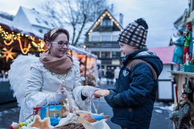 Dateiname=Weihnachtsdorf_Waldbreitbach_16.jpg
Dateigröße=4347KB
Abmessungen: 5898x3937
hinzugefügt am: 16. April 2018 Weihnachtsdorf_Waldbreitbach_16.jpg