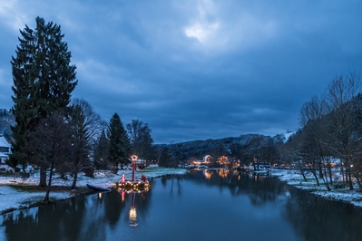 Dateiname=Weihnachtsdorf_Waldbreitbach_3.jpg
Dateigröße=5122KB
Abmessungen: 5106x3404
hinzugefügt am: 16. April 2018 Weihnachtsdorf_Waldbreitbach_3.jpg
