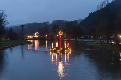 Dateiname=Weihnachtsdorf_Waldbreitbach_36.jpg
Dateigröße=5861KB
Abmessungen: 6016x4011
hinzugefügt am: 16. April 2018 Weihnachtsdorf_Waldbreitbach_36.jpg